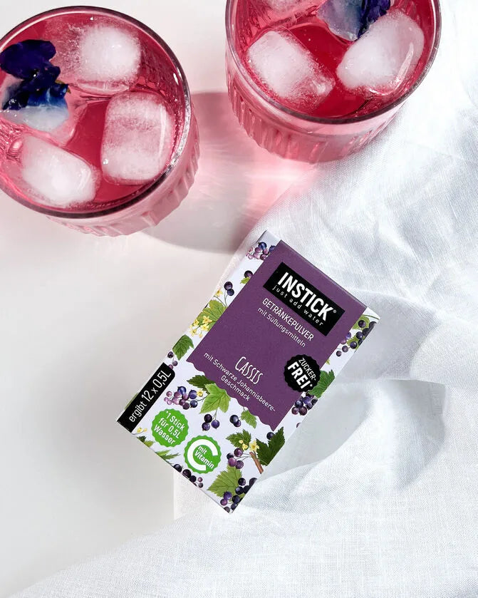 INSTICK sugar-free drink powder, blackcurrant 12x (12 x 0,5 l, without carbs/BE)